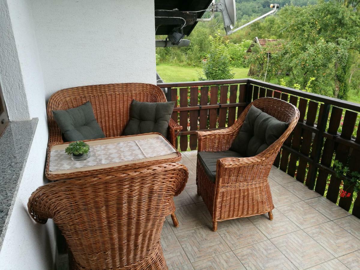 Apartment Manda Rakovica Bagian luar foto
