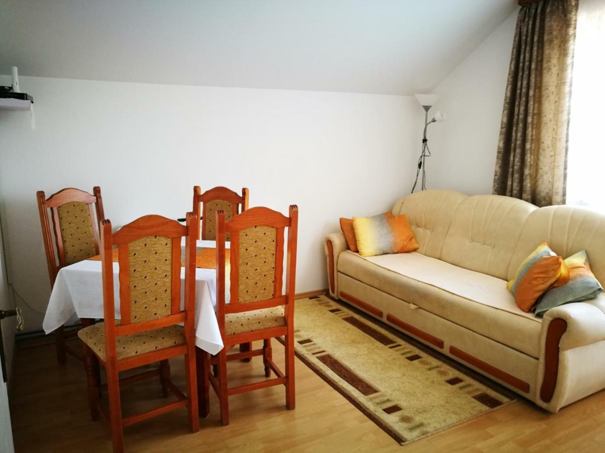 Apartment Manda Rakovica Bagian luar foto